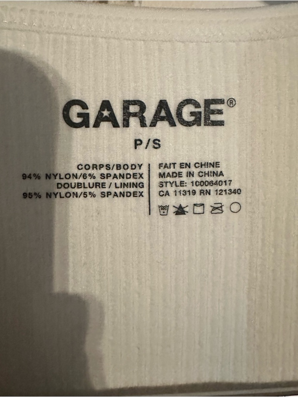NWT Garage Stella Seamless Plunge Tank Top Size Small - Picture 3 of 5